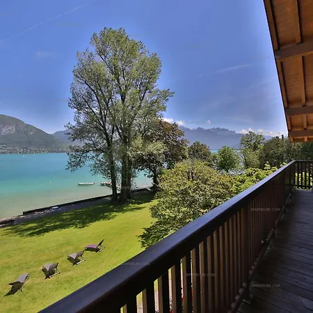D'annecy Pieds Dans L'eau Villa Sevrier